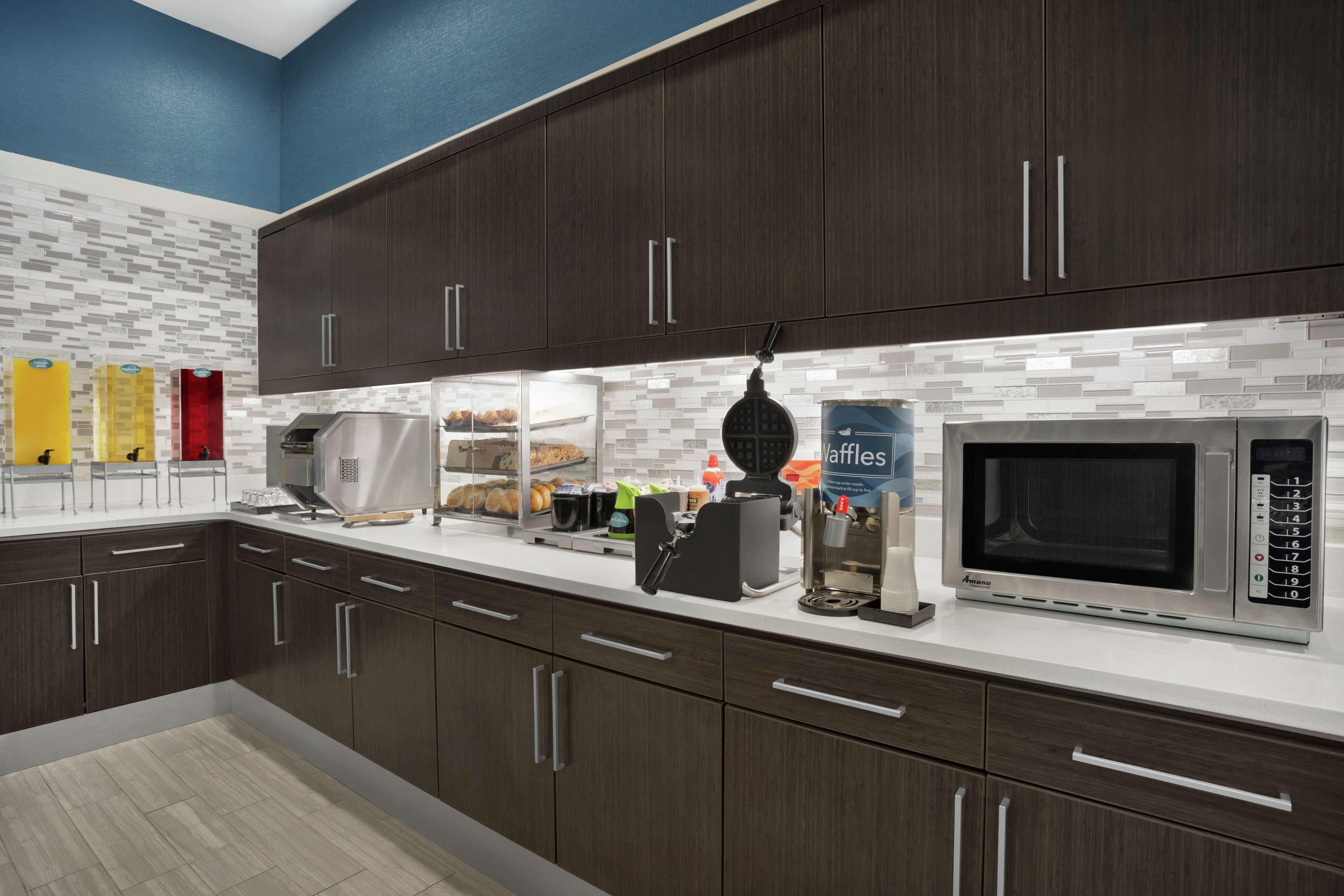 Homewood Suites By Hilton Florence Ngoại thất bức ảnh