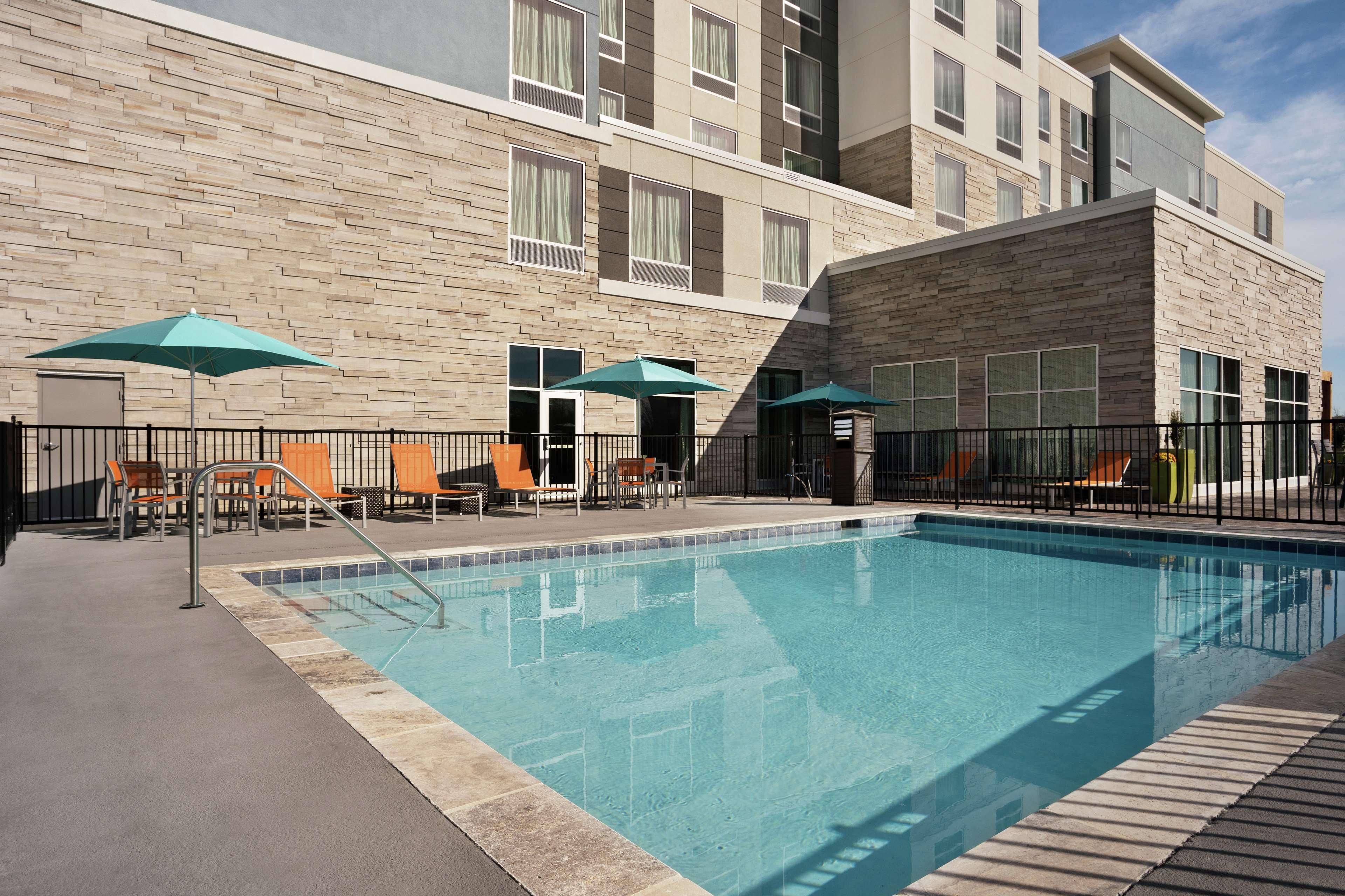 Homewood Suites By Hilton Florence Ngoại thất bức ảnh